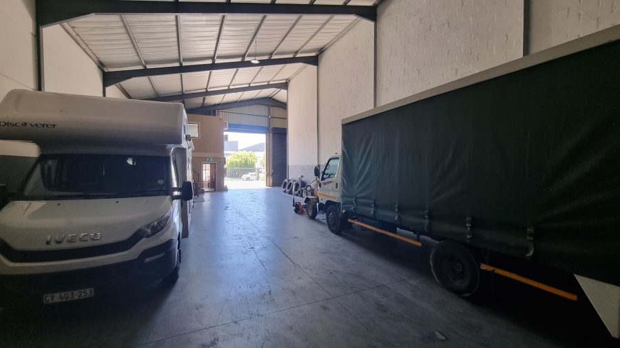 To Let commercial Property for Rent in Rivergate Western Cape